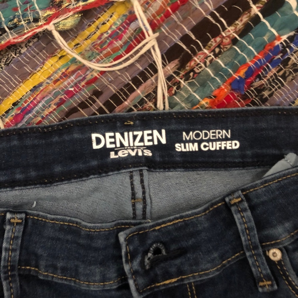 Jeans - Picture 3 of 5